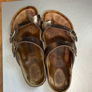Birkenstock Mayari Sandal size 6-6.5
